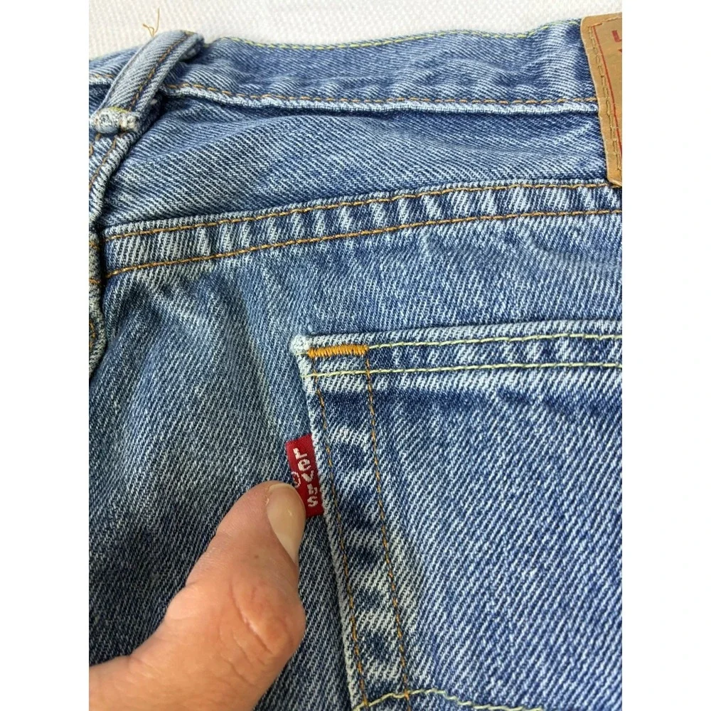 Levi's 505 Regular Fit Jeans Mens‎ 36x30 Blue Light Wash Straight Denim